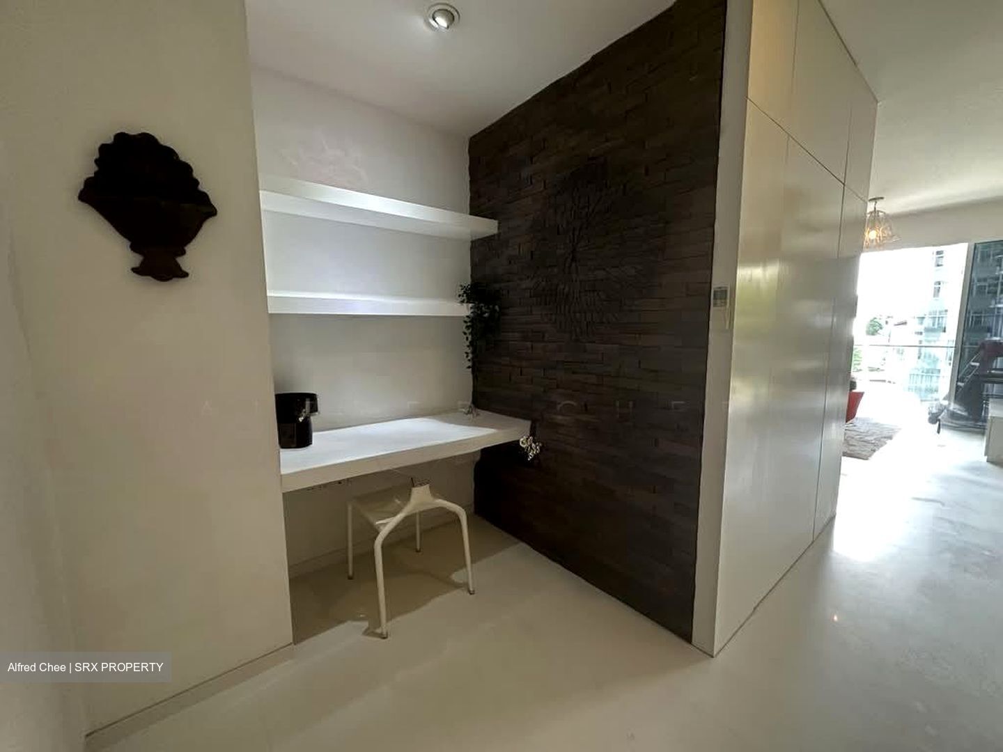 RV Suites (D10), Apartment #575812071